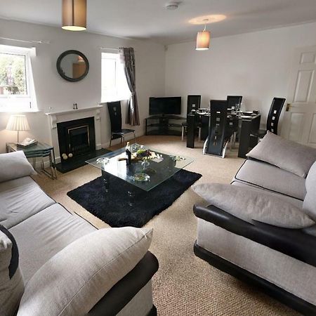 Riverview Luxury Short Stay Apartment Enniscorthy Bagian luar foto