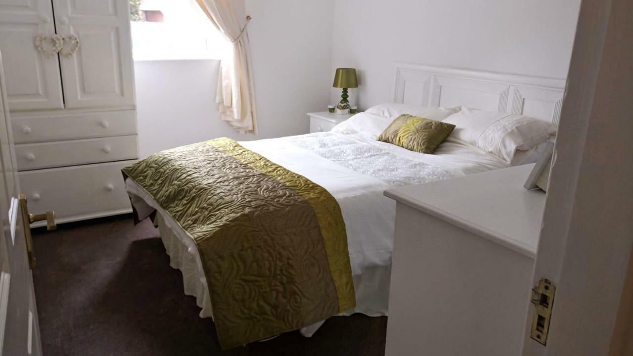 Riverview Luxury Short Stay Apartment Enniscorthy Bagian luar foto