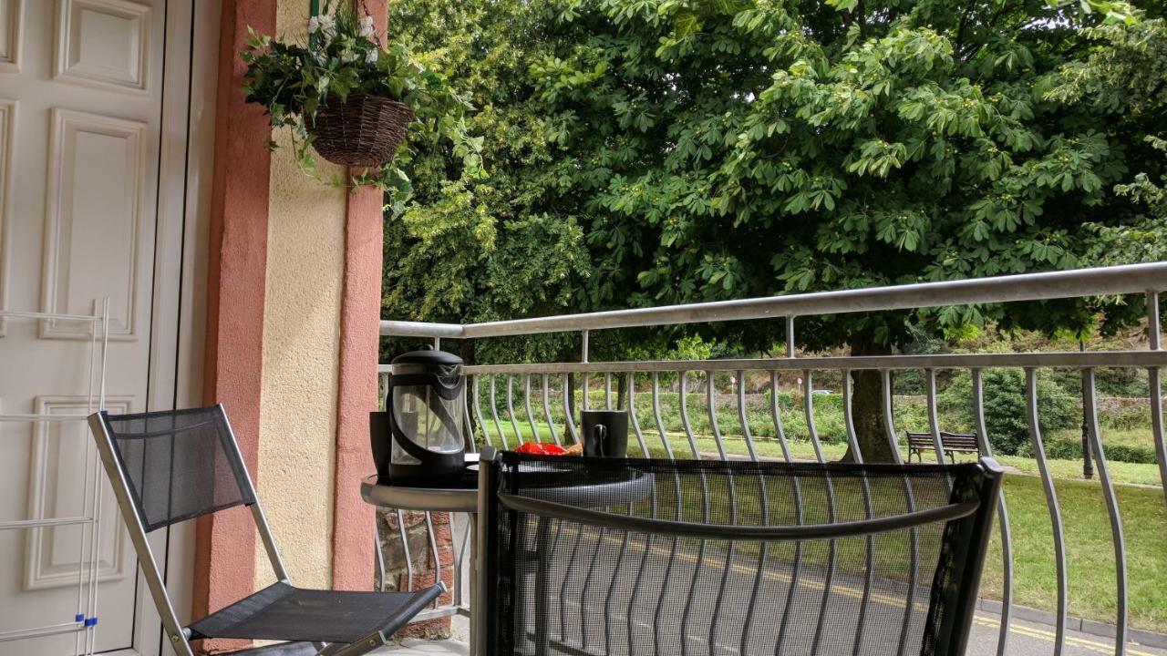 Riverview Luxury Short Stay Apartment Enniscorthy Bagian luar foto